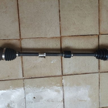 Vendo maletero con cristal de picanto 2006 a 2009 y otras piezas de uso - Img 124335667