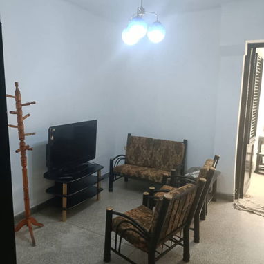 Se renta apartamento de una habitación en el Vedado por el Jalisco Park.58858577 - Img 125930420