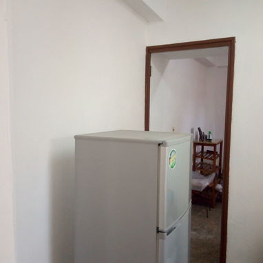 Permuto o vendo casa en marianao de 1 cuarto en bajos placa libre para Mulgoba. - 7/8