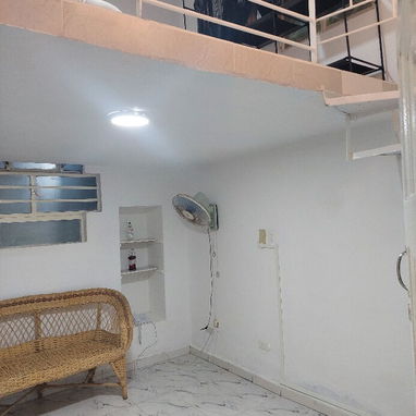 Vendo apto límite con el Vedado - Img 122947701
