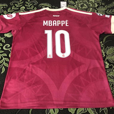 Camisetas deportivas, estas y muchas más, buen precio y calidad - 9/10