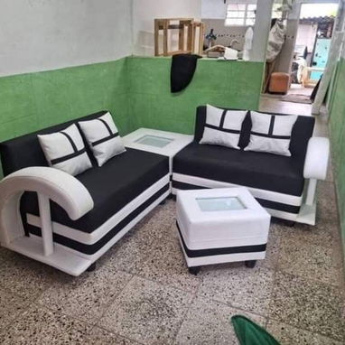 Juegos de sala modelo esquinero llamar al 52422734 o WhatsApp transporte incluido - Img 109497463