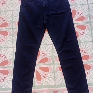 Pantalon negro talla 38🔉Oferta especial - Img 114348557