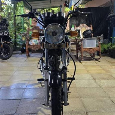 SUZUKI GN 125-2A CON KIT ORIGINAL SUZUKI – IMPECABLE - 5/5