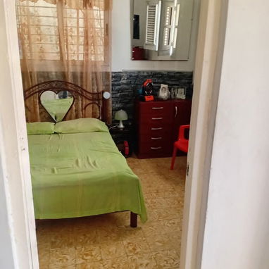 Casa en venta en Buena Ventura, Lawton - 6/9