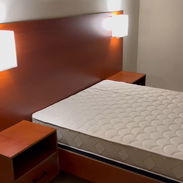 VENDO CAMA CON DISEÑO MODERNO MINIMALISTA - Img 56003021