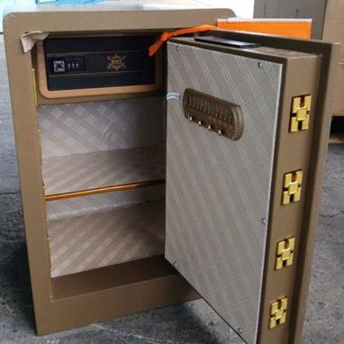 Caja fuerte - Img 123684316