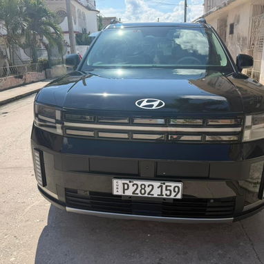 Vendo Hyundai Santa Fe, 2024 límite con 26,000 millas - Img 116694959