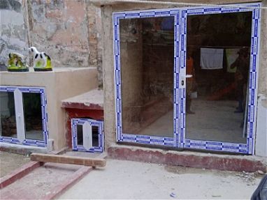 Puertas ventanas y bajos de mecetas de aluminio - Img main-image