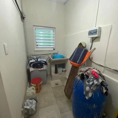 🔵Apartamento en centro habana ( SanLeopoldo ) 🏡📍🔵   ^ Características  * sala  *  cocina con gas de la calle  * baño - 6/10