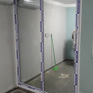Carpintería de aluminio y cristal , puertas y ventas de aluminio y cristal , bajo de mesetas , paño fijo - Img 122651189