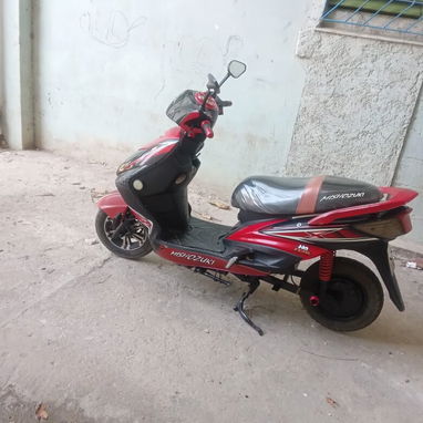 Se vende Moto electrica - Img 120138875