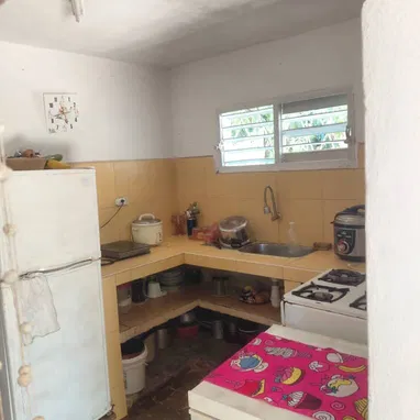 "$18.000usd AJUSTABLE. En venta casa  de 2 plantas en Guanabo, en Ampliacion  Marbella. - 2/10