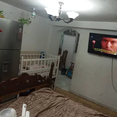 🏡 SE VENDE CASA, puerta de calle, excelente para negocios, en MIRAMAR, PLAYA - Img 120895464