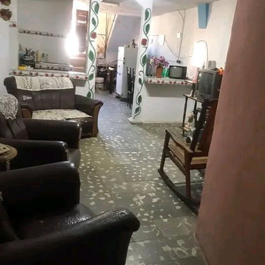 Se vende apartamento en La Habana Vieja. El apartamento  se deja con respaldo energético se deja una planta eléctrica - Img 119384015