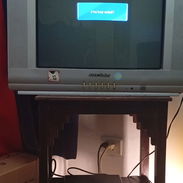 Venta de televisor culón con cajita incluida - Img 55804867