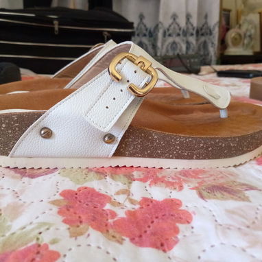 Tenis , Sandalias y Vestidos - Img 119489106