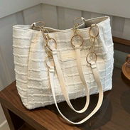 Hermosa cartera blanca - Img 55671130