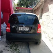 Vendo o negocio Kia, Picanto 2008 automatico - Img 54732825