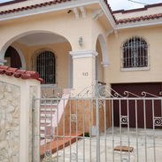 Majestuosa propiedad en Santo Suárez de 6 habitaciones - Img 56950994