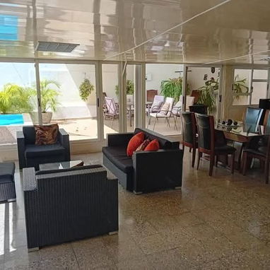 Cómoda casa de renta en el Vedado. - Img 114961571