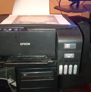 Vendo impresora Epson et2400 no dudes en llamar - Img 50465854