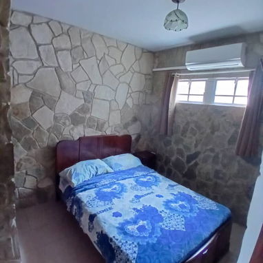 J Casa con piscina en Guanabo/Alquiler de casa en Guanabo/Rent a house in the beach / GUA-001 - 3/4