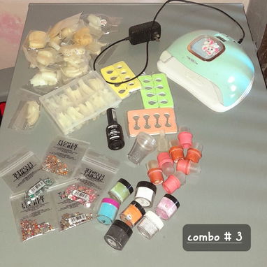 Vendo 2 combos para uñas - 2/2