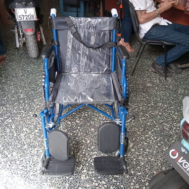 Wa.me/*5358296067 ♿ *SILLA DE RUEDAS PLEGABLE* 💲 *Precio: 150 USD* 🛡️ *Garantía: 7 días* - 4/6