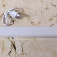 Lampara recargable 32cm con imán y colgador - Img 56899918