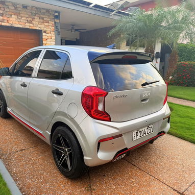 Vendo o Negoci Kia Picanto, 2017 hecho 20 completo - Img 116193914
