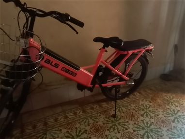 Bicicleta eléctrica con 3 meses de uso - Img 65964302