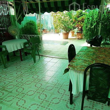 Apartamento en Casa Biplanta planta alta ( NH-17) - Img 109498375