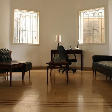 1500-USD Se Alquila apartamento en zona céntrica del Vedado - Img 125477247