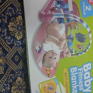 Estrilizador de biberones y gimnacio para bebe hembra - Img 123632678