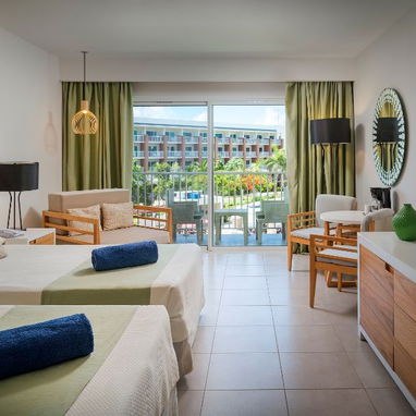 🌴✨ HOTEL TODO INCLUIDO PLAYA VISTA AZUL – LUJO Y RELAX FRENTE AL MAR EN VARADERO ✨🌴/ALL INCLUSIVE HOTEL - Img 123143856