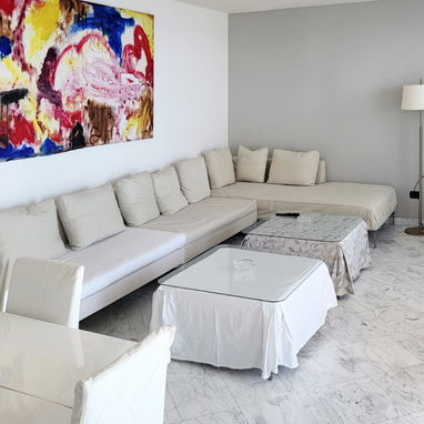 Renta de apartamento de lujo con piscina en el Vedado - 8/10