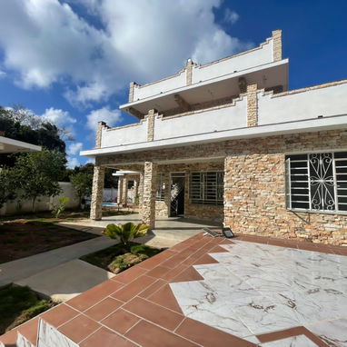 CASA DE RENTA NUEVA A ESTRENAR POR USTED PLAYA DE GUANABO, PISCINA GRANDE,  4 HABITACIONES , +53 52463651 WHATSAPP - Img 118486152