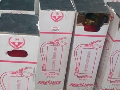 Extintores de Polvo de 6Kg Nuevos en caja - Img main-image-45633061