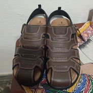 Sandalias de cuero nuevas en venta - Img 55767420
