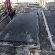 Vendo bóveda en cementerio de colon - Img 55177524