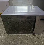 Microwave Marca Milexus de 42 litros potencia 1000w precio $220 usd  transporte incluido - Img 50247088