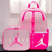 🩷🩷"MOCHILA Y MERENDERO"🩷🩷 Marca: AIR JORDAN - Img 56163677