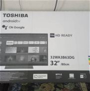 Nuevo Smart TV Toshiba en su caja. - Img 45754034