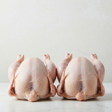 Frozen Chicken suitable for mass supply to grocery chains food services and frozen product importers Factory Rate - 2/5