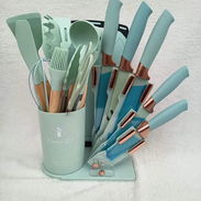**Set de utensilios de cocina con cuchillos - 40usd** - Img 54745859