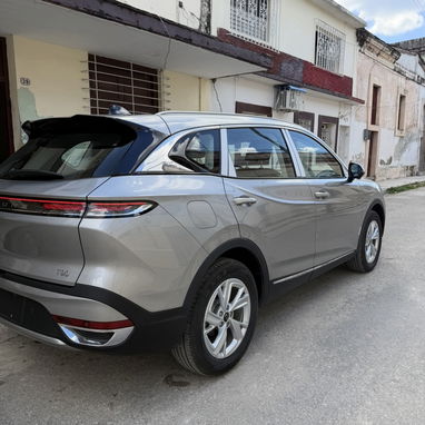 Se vende Bestune T90 2025, certifico en mano - Img 119702806