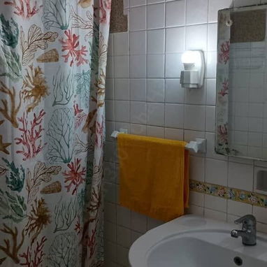 RENTA apartamento de 2 habitaciones EN EL VEDADO con Qba Hostin 360 - 5/10