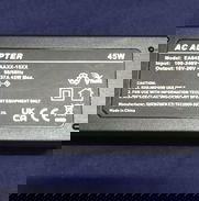 Cargador de laptop con adaptador para12 puntas - Img 50071691