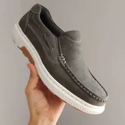 Calzado para hombre estilo mocasín 💯 originales, vienen en su caja - Img 58021617